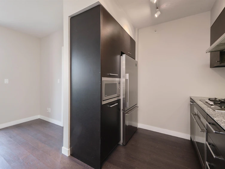 301-6180 Cooney Road, Richmond, BC, V6Y 0H2 - 7