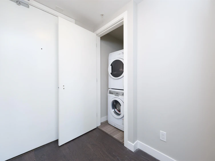 301-6180 Cooney Road, Richmond, BC, V6Y 0H2 - 21
