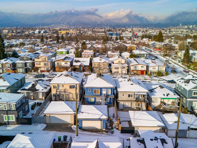 2780 E 26th Avenue, Vancouver, BC, V5R 1L2 - 33