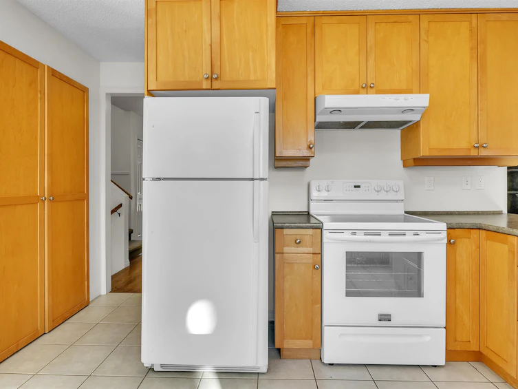 2277 Olympia Place, Abbotsford, BC, V2S 7R5 - 6