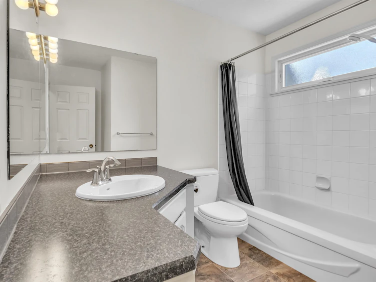 2277 Olympia Place, Abbotsford, BC, V2S 7R5 - 23