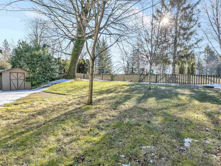 2277 Olympia Place, Abbotsford, BC, V2S 7R5 - 34