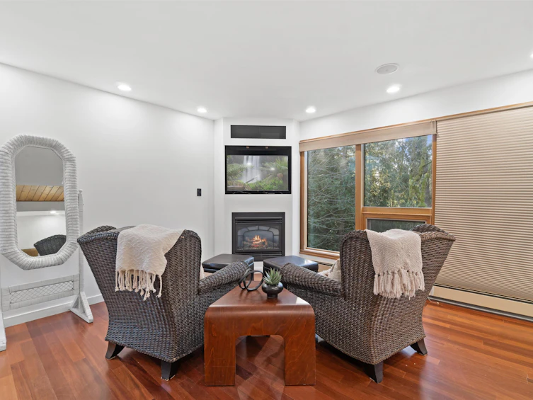 24498 54 Avenue, Langley, BC, V2Z 1H5 - 5