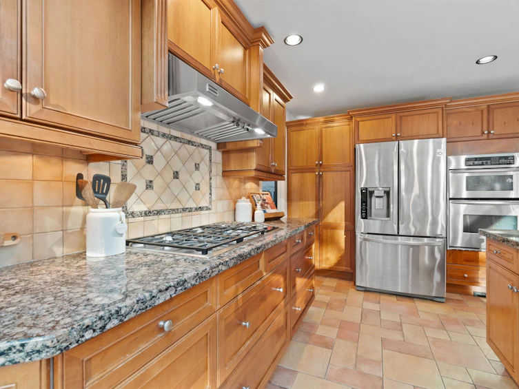 24498 54 Avenue, Langley, BC, V2Z 1H5 - 21