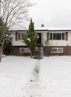 3411 Nanaimo Street