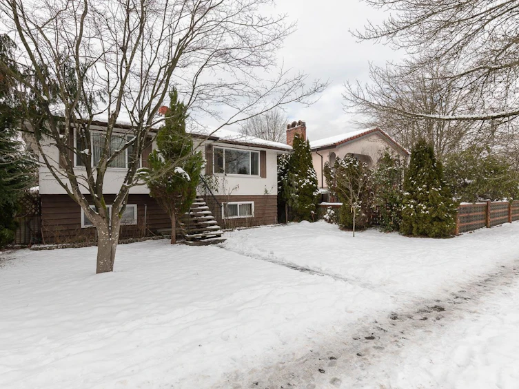 3411 Nanaimo Street, Vancouver, BC, V5N 5G9 - 3