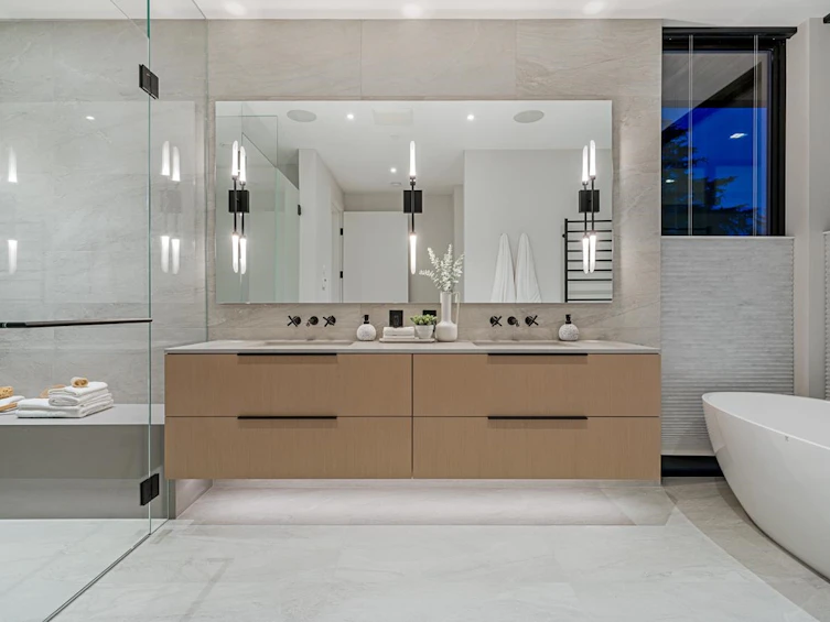 1015 Greenwood Place, West Vancouver, BC, V7S 1X9 - 9