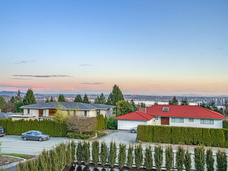 1015 Greenwood Place, West Vancouver, BC, V7S 1X9 - 3