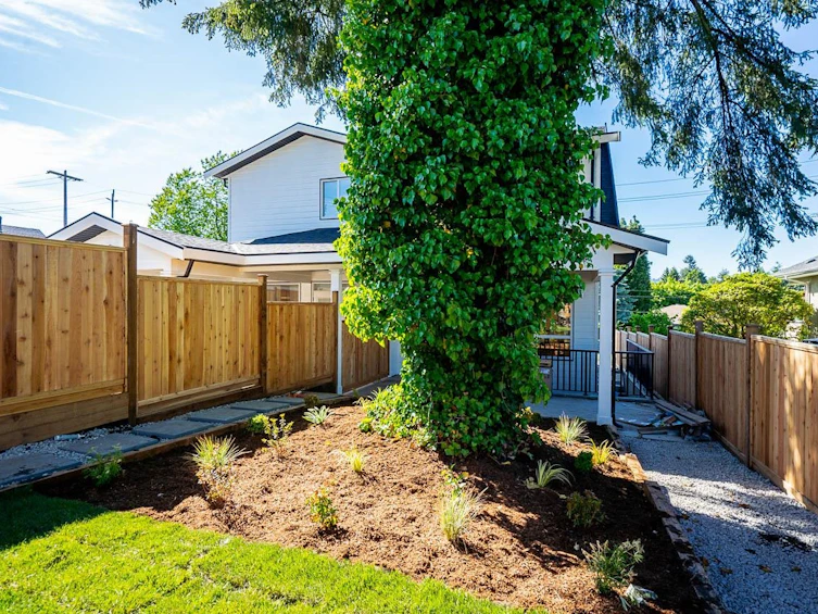 1-122 Eighth Avenue, New Westminster, BC, V3L 1X8 - 25