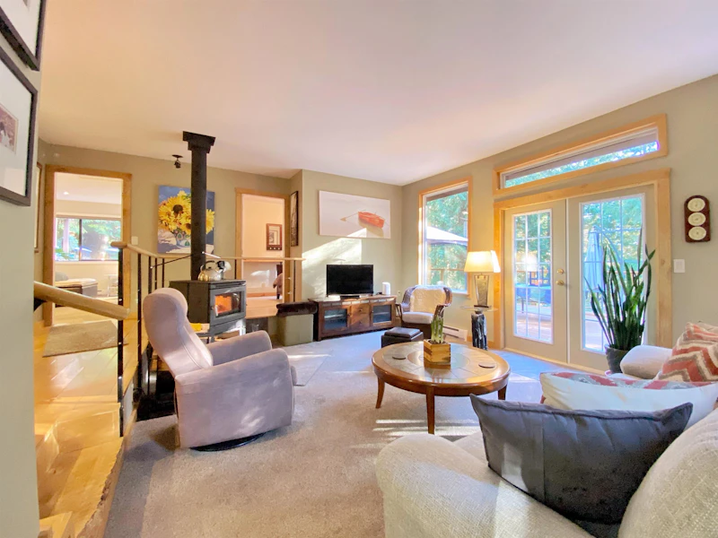 339 Oak Avenue, Keats Island BC