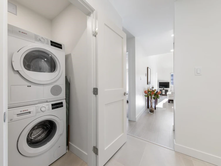 302-7500 Minoru Boulevard, Richmond, BC, V6Y 3J6 - 17