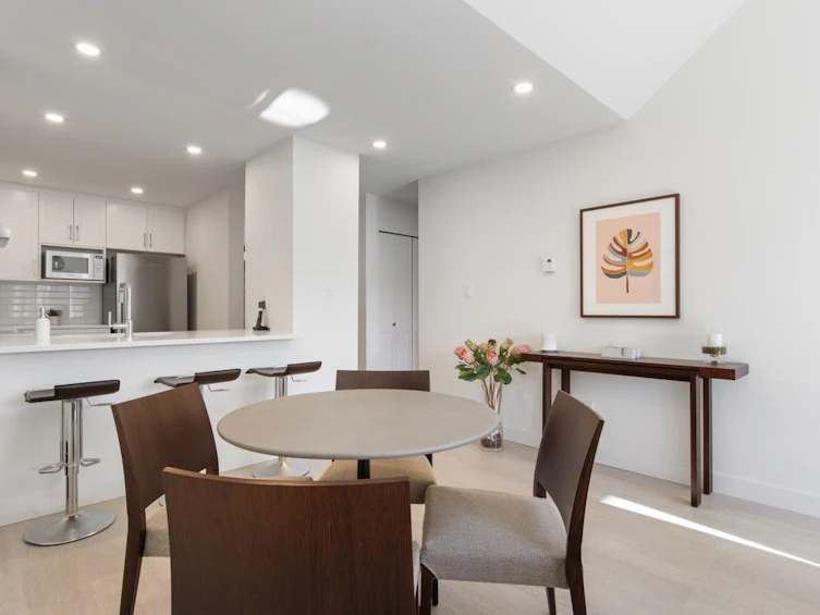 302-7500 Minoru Boulevard, Richmond, BC, V6Y 3J6 - 4