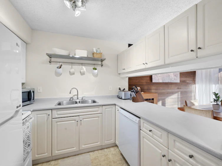 4167 Bridgewater Crescent, Burnaby, BC, V3N 4M7 - 8