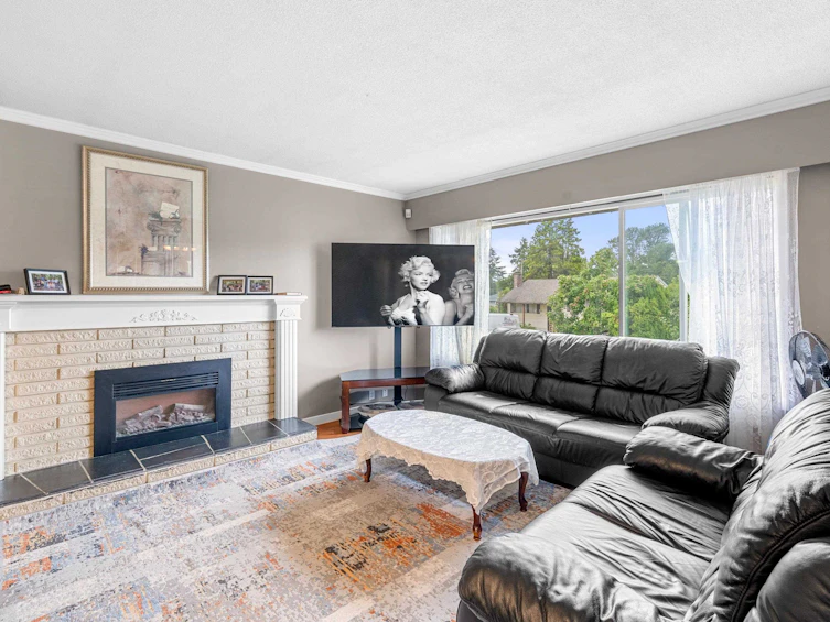 12500 99a Avenue, Surrey, BC, V3V 2R5 - 2