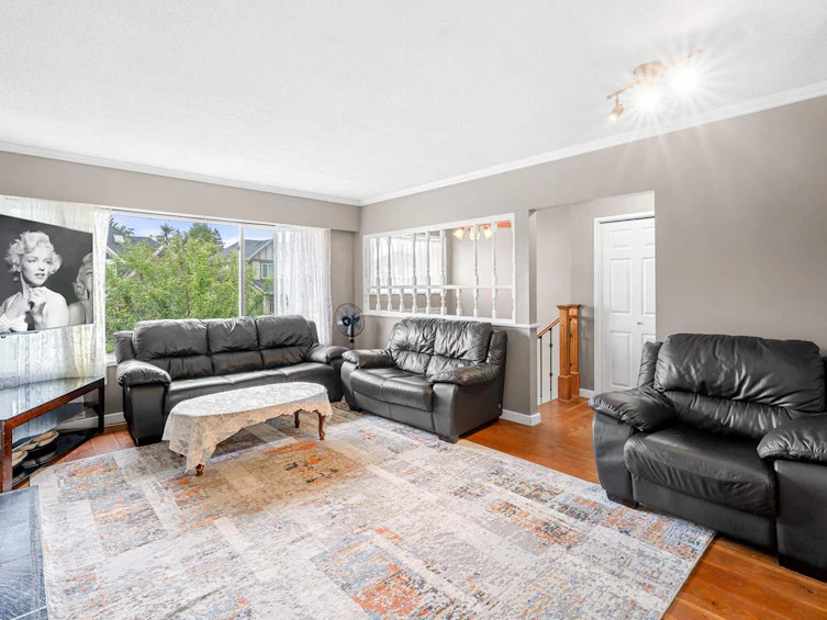 12500 99a Avenue, Surrey, BC, V3V 2R5 - 4