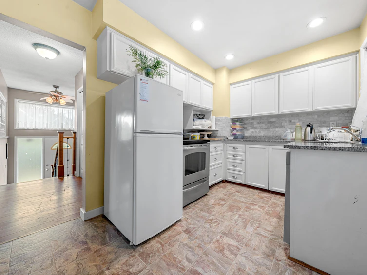 12500 99a Avenue, Surrey, BC, V3V 2R5 - 9