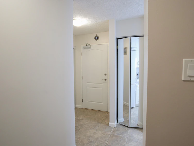 312-2012 Fullerton Avenue, North Vancouver, BC, V7P 3E3 - 19
