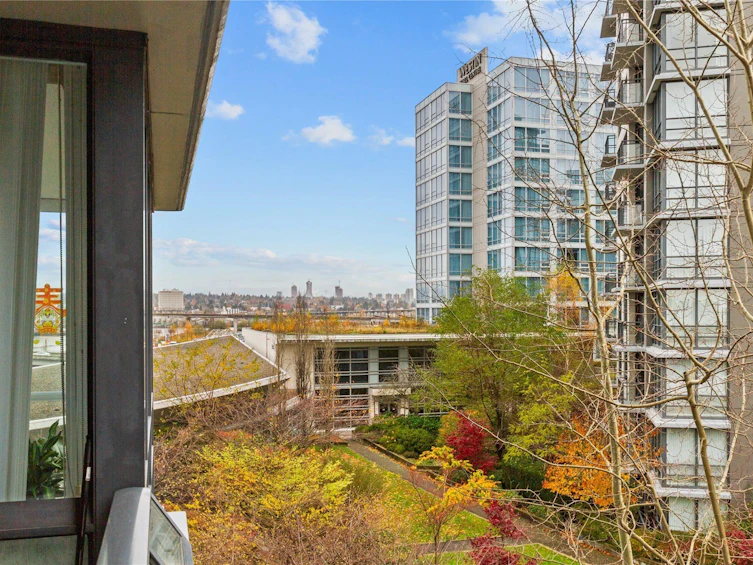 802-3333 Corvette Way, Richmond, BC, V6X 0E3 - 12