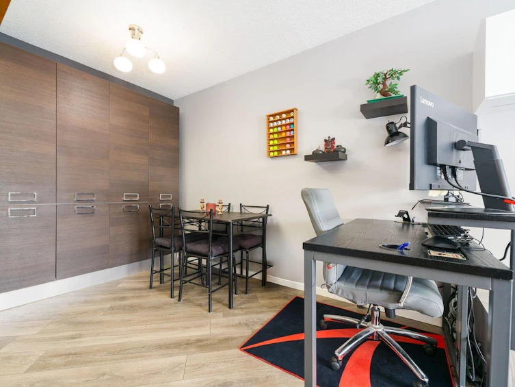 214-123 E 19th Street, North Vancouver, BC, V7L 2Y9 - 9