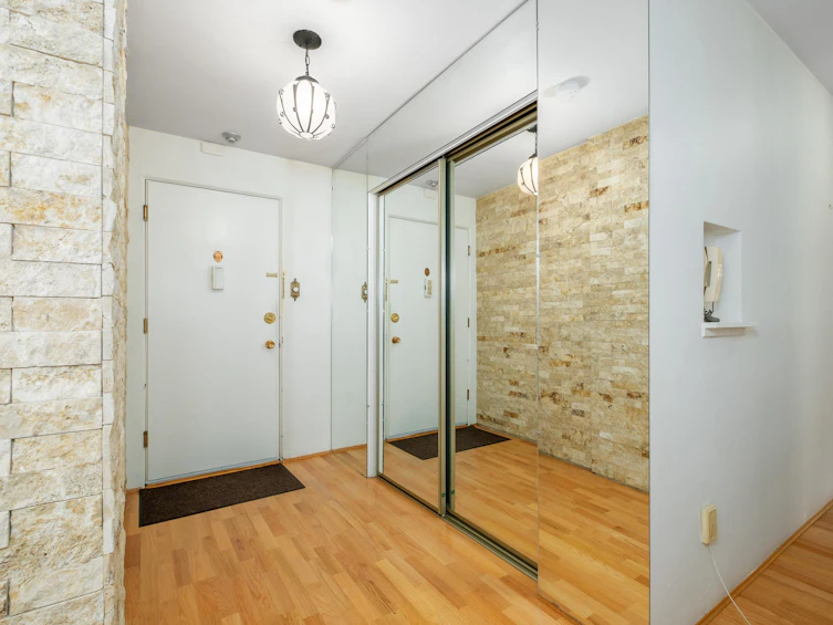 303-5475 Vine Street, Vancouver, BC, V6M 3Z7 - 24