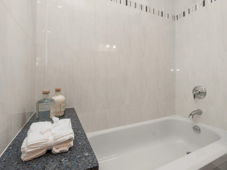 1-1854 Southmere Crescent, Surrey, BC, V4A 6W9 - 35