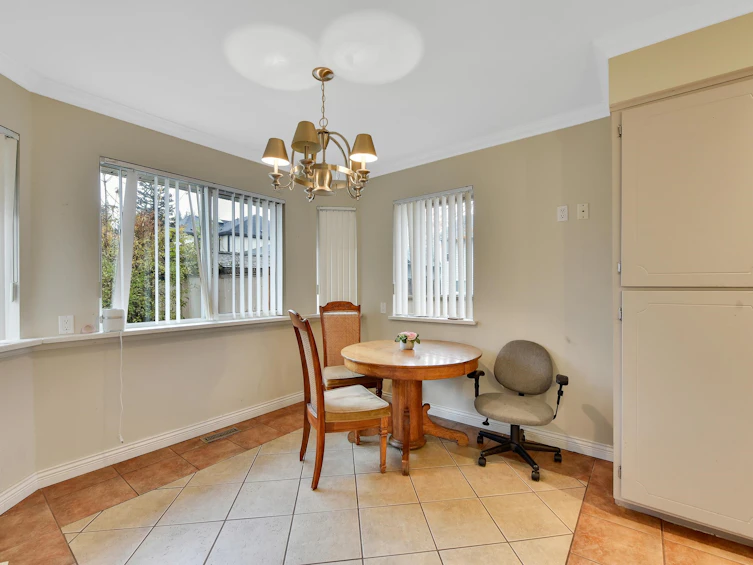 15537 84a Avenue, Surrey, BC, V3S 6M9 - 15