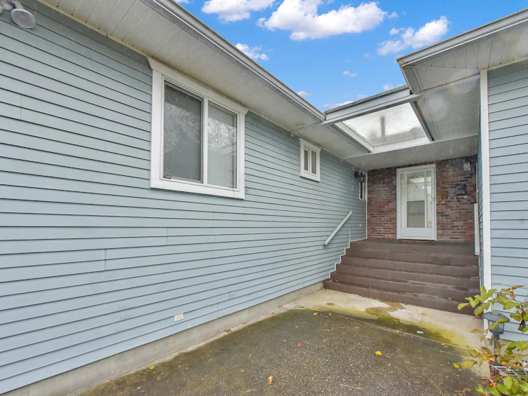 15537 84a Avenue, Surrey, BC, V3S 6M9 - 40