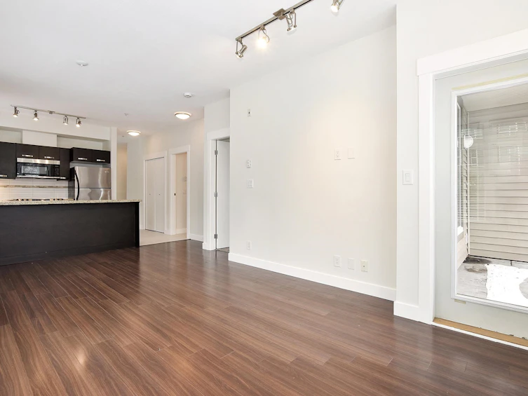 102-33538 Marshall Road, Abbotsford, BC, V2S 0C7 - 5