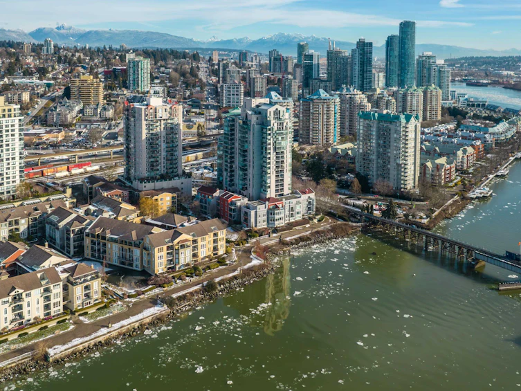 1508-10 Laguna Court, New Westminster, BC, V3M 6W3