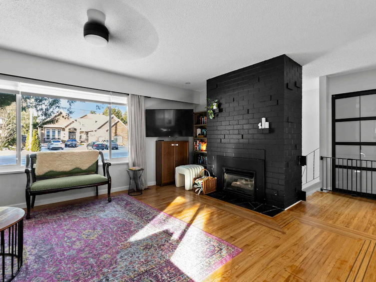 1568 Stevens Street, Surrey, BC, V4B 4Y5 - 8