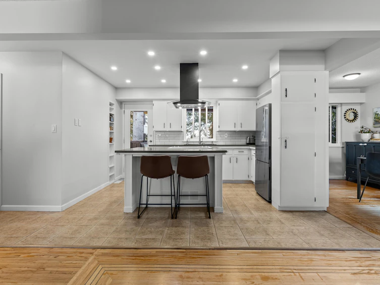 1568 Stevens Street, Surrey, BC, V4B 4Y5 - 12