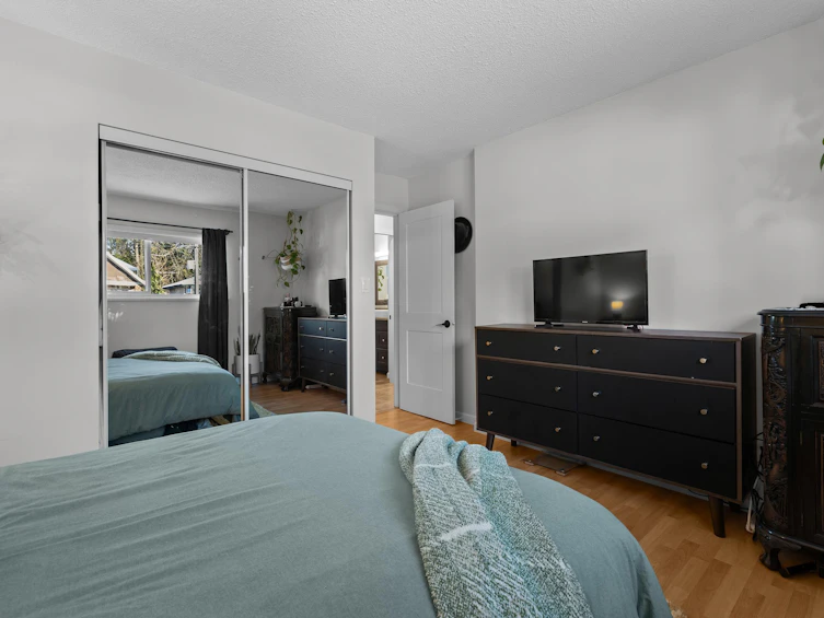 1568 Stevens Street, Surrey, BC, V4B 4Y5 - 17