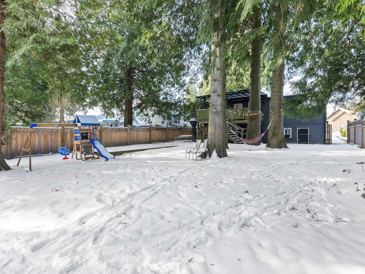 1568 Stevens Street, Surrey, BC, V4B 4Y5 - 35