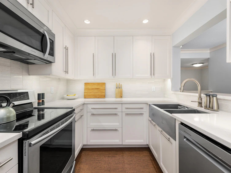 N209-628 W 13th Avenue, Vancouver, BC, V5Z 1N9 - 10