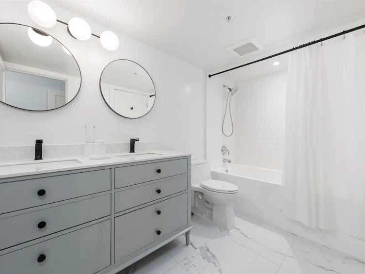 N209-628 W 13th Avenue, Vancouver, BC, V5Z 1N9 - 24