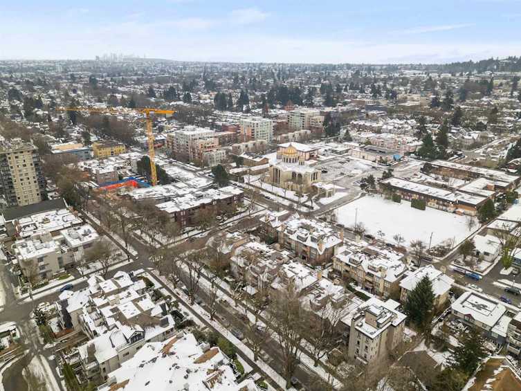 N209-628 W 13th Avenue, Vancouver, BC, V5Z 1N9 - 37