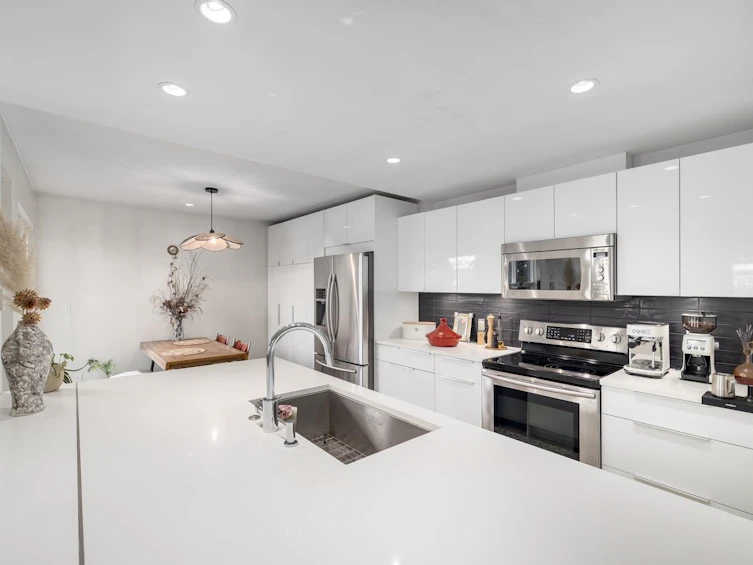 105-507 E 6th Avenue, Vancouver, BC, V5T 1K9 - 4