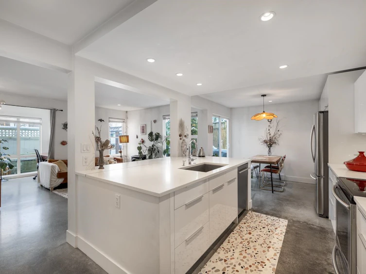 105-507 E 6th Avenue, Vancouver, BC, V5T 1K9 - 7