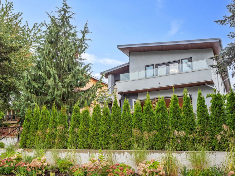 2549 E Kent Avenue North, Vancouver, BC, V5S 2H7 - 2
