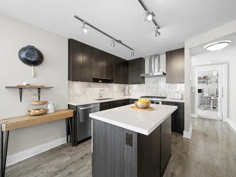 3201-4189 Halifax Street, Burnaby, BC, V5C 0H9 - 2