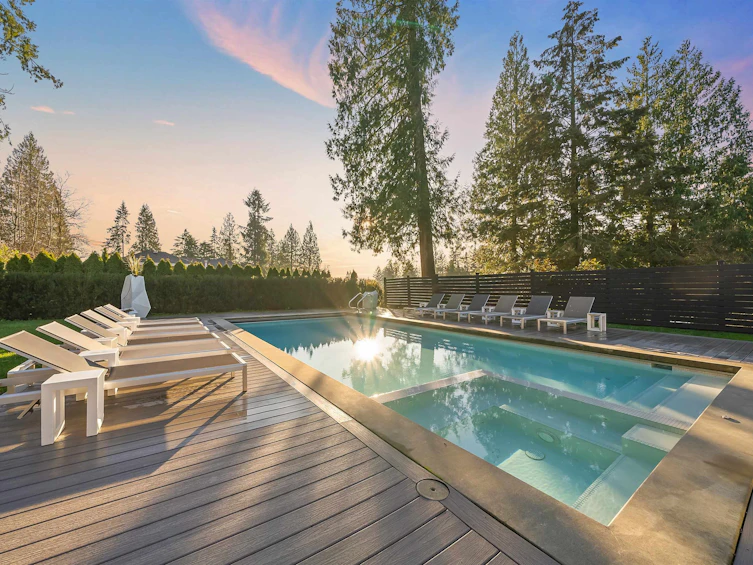 939 Prospect Avenue, North Vancouver, BC, V7R 2M2 - 2