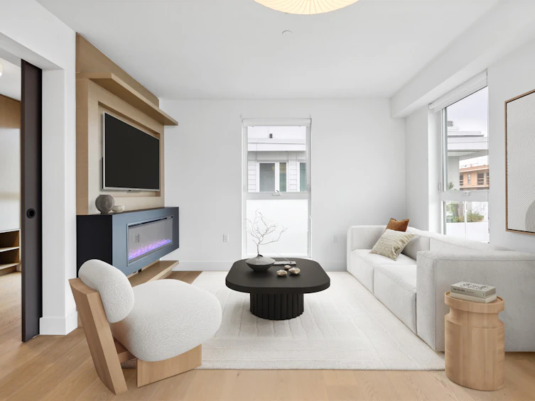503-5089 Quebec Street, Vancouver, BC, V5W 0E5 - 2