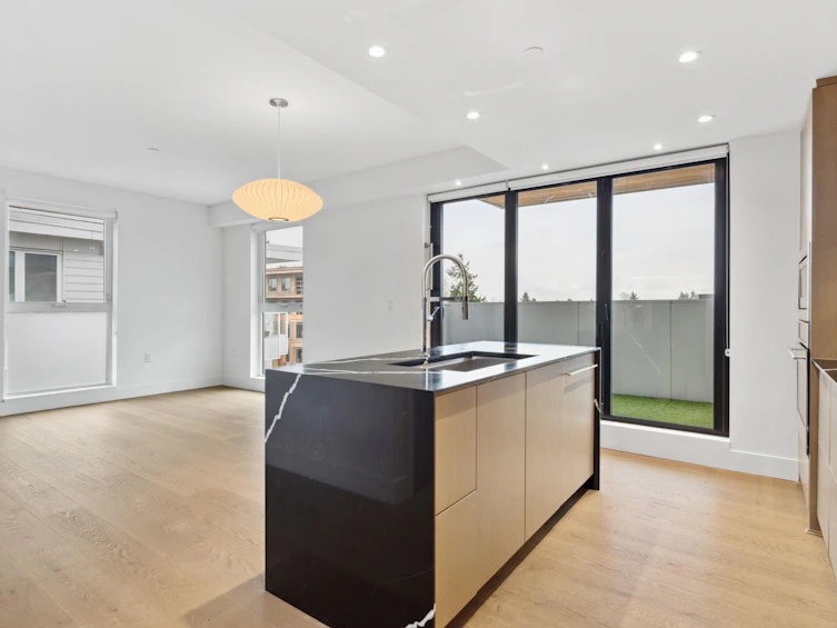 503-5089 Quebec Street, Vancouver, BC, V5W 0E5 - 6