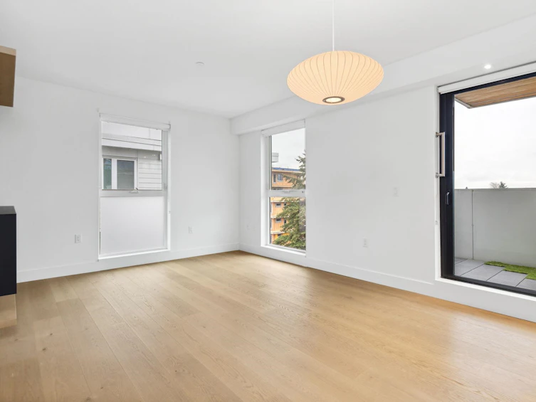 503-5089 Quebec Street, Vancouver, BC, V5W 0E5 - 9