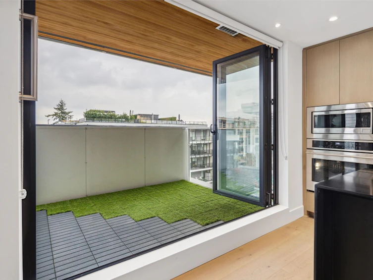 503-5089 Quebec Street, Vancouver, BC, V5W 0E5 - 16