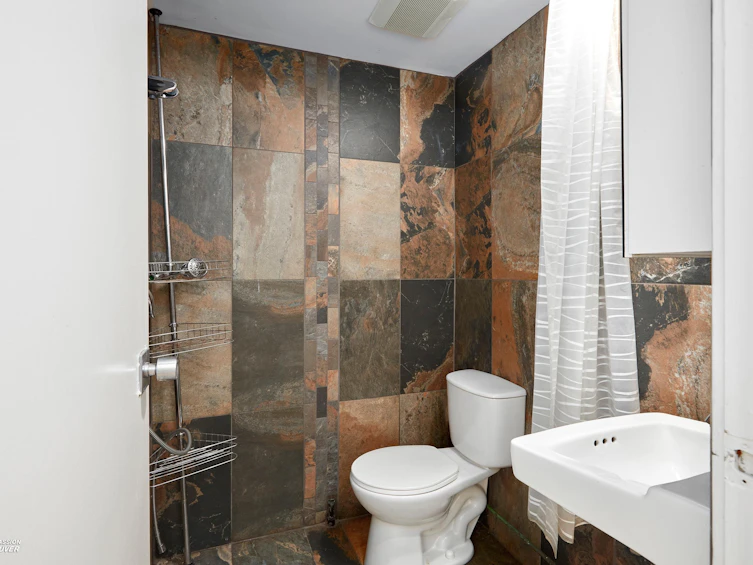 14230 Silver Valley Road, Maple Ridge, BC, V4R 2R3 - 9