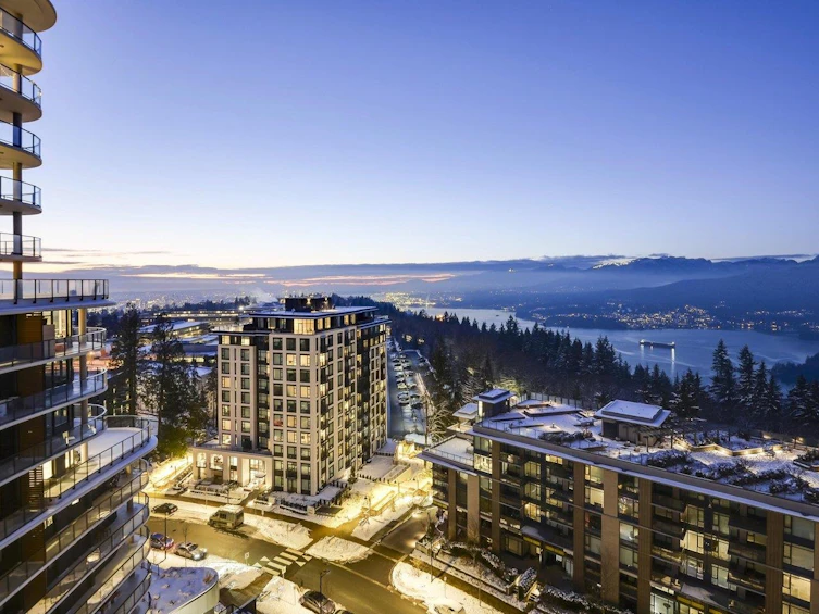 1402-8761 University Crescent, Burnaby, BC, V5A 0G3