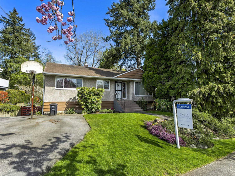 7950 Joffre Avenue, Burnaby, BC, V5J 3L1