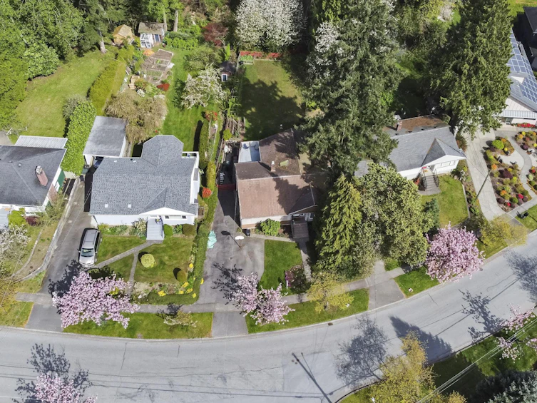 7950 Joffre Avenue, Burnaby, BC, V5J 3L1 - 37