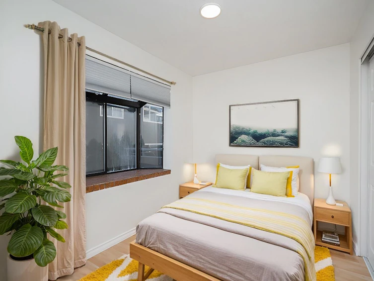 202-8645 Osler Street, Vancouver, BC, V6P 4E6 - 4